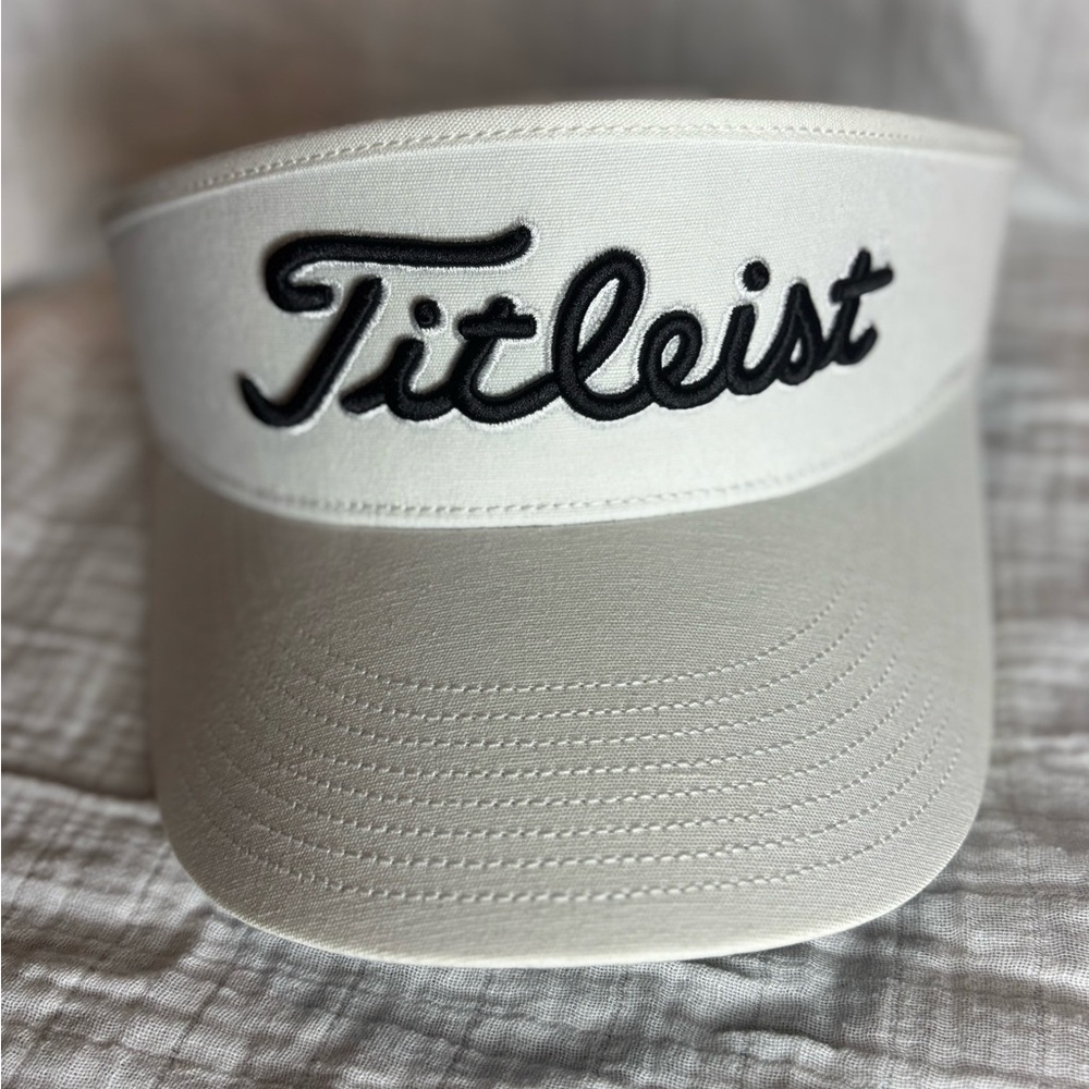 Titleist White and Black Golf Visor
